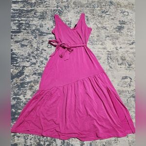 Banana Republic | NWT Pink Sleeveless Vneck Midi Dress